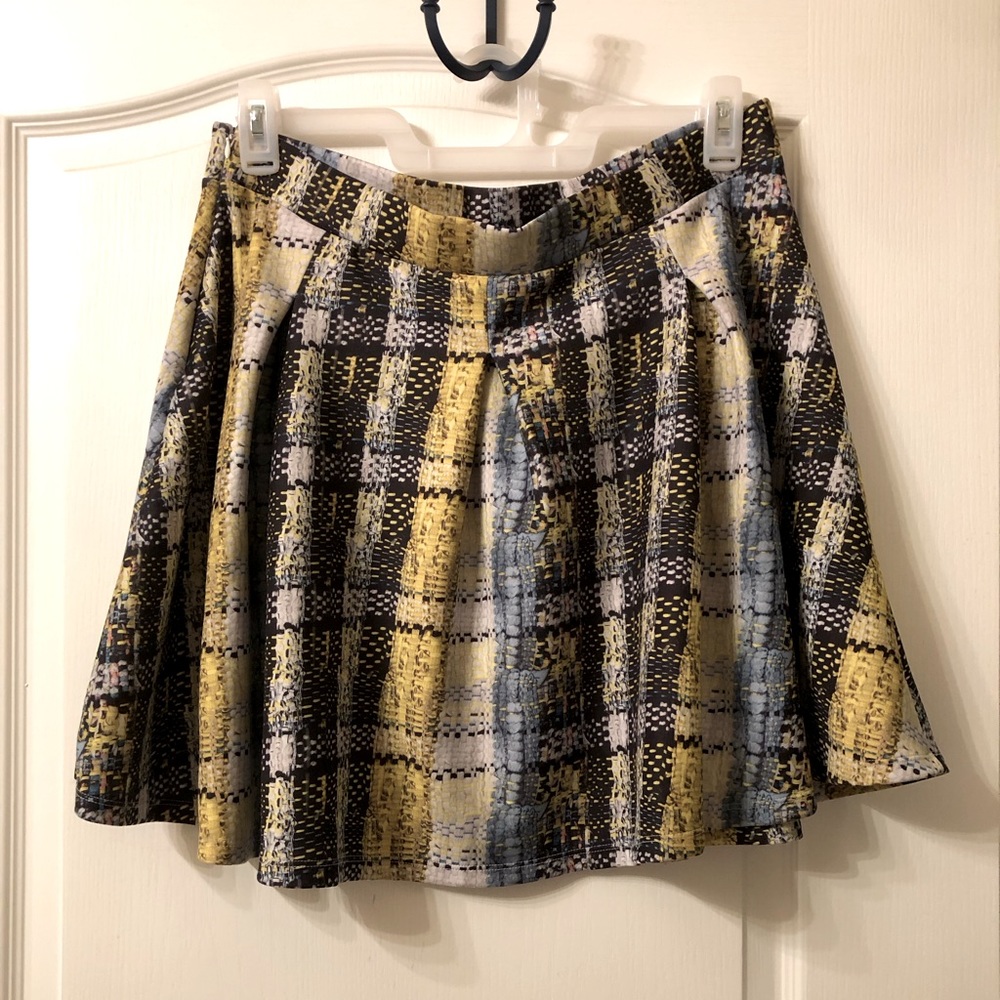 Project Runway Blue and Yellow Snakeskin Skirt